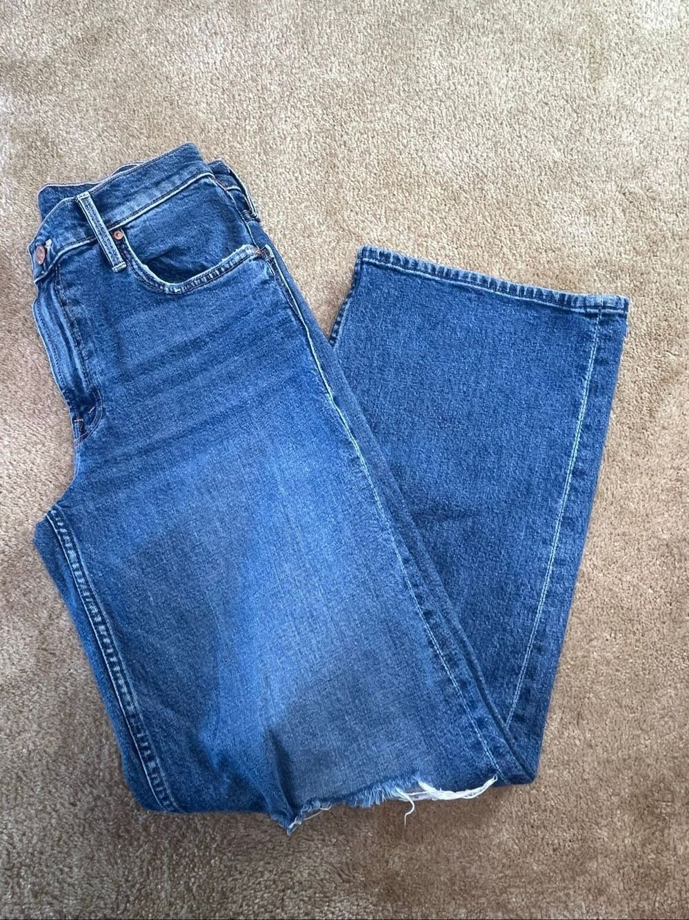 MOTHER The Down Low Spinner Hover Jeans Size 26 in Charming Locals Distressed